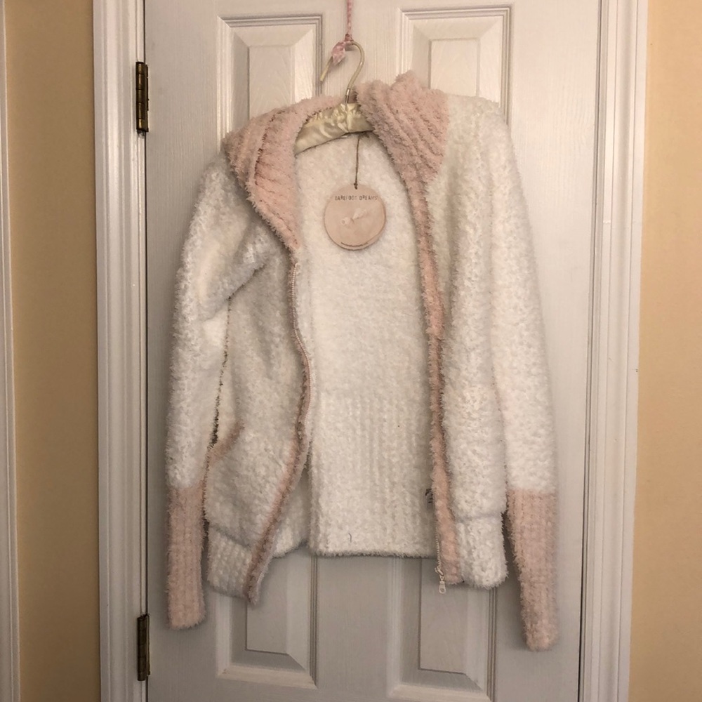 Barefoot dreams two toned hoodie xs